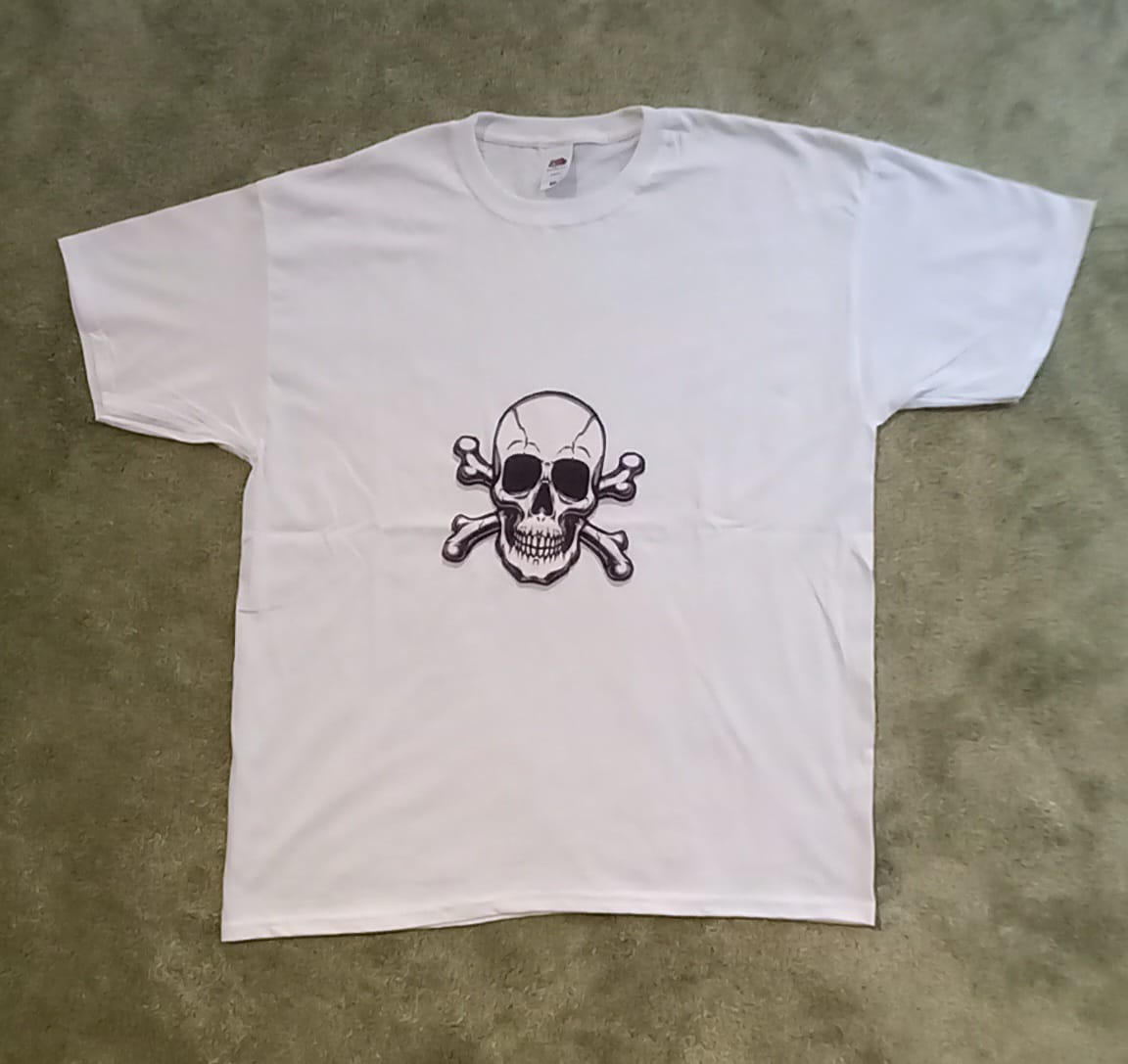 T-Shirt Totenkopf